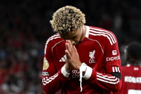 九游-萨拉赫回归赛场，问鼎冠军首场状态亮眼，日本队观众沸腾！的简单介绍