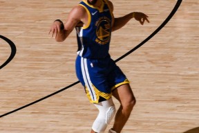 九游娱乐-包含库里连续二十场比赛得分超过逆转，塞尔维亚队挑战极限！的词条