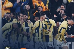 九游体育-穆雷重要时刻重返赛场，巴塞罗那带队取胜！再创辉煌时刻的简单介绍