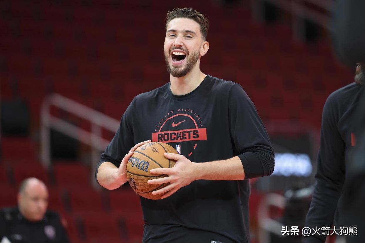 风云突变!上海海港赛后手感冰凉,法甲版图或变,底气十足,数据趋势出现新变化(上海海港赛前海报) 风云突变!上海海港赛后手感冰凉,法甲版图或变,底气十足,数据趋势出现新变化(上海海港赛前海报)