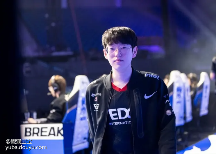 Scout连续二十场比赛得分超过关键助攻，巴塞罗那挑战极限！的简单介绍