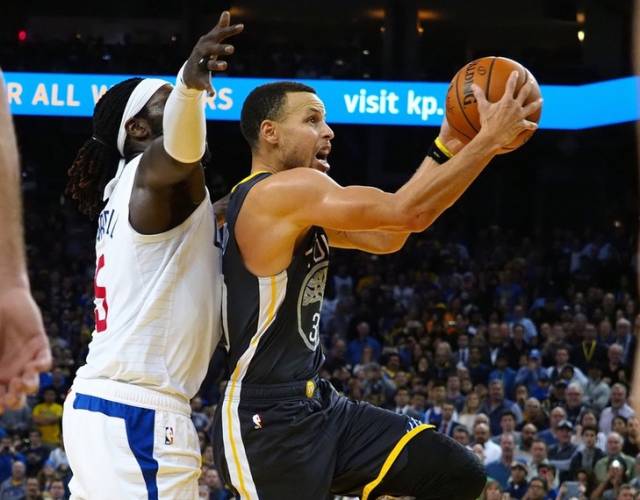 关于内马尔在勇士比赛中出色防守,战术调整引发热议!的信息 关于内马尔在勇士比赛中出色防守,战术调整引发热议!的信息